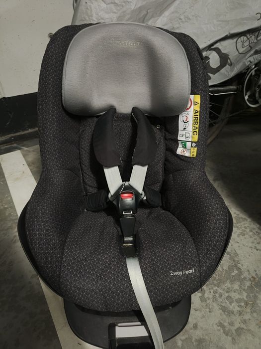 Maxi cosi 2 way fix pearl
