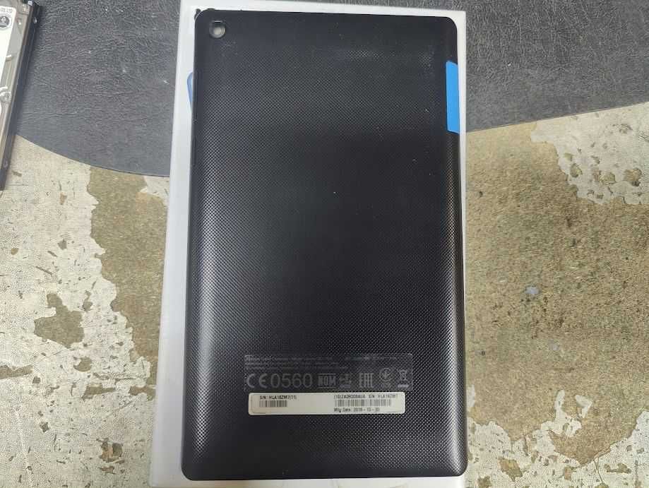 Планшет Lenovo Tab 3 Essential 710F 8GB Black