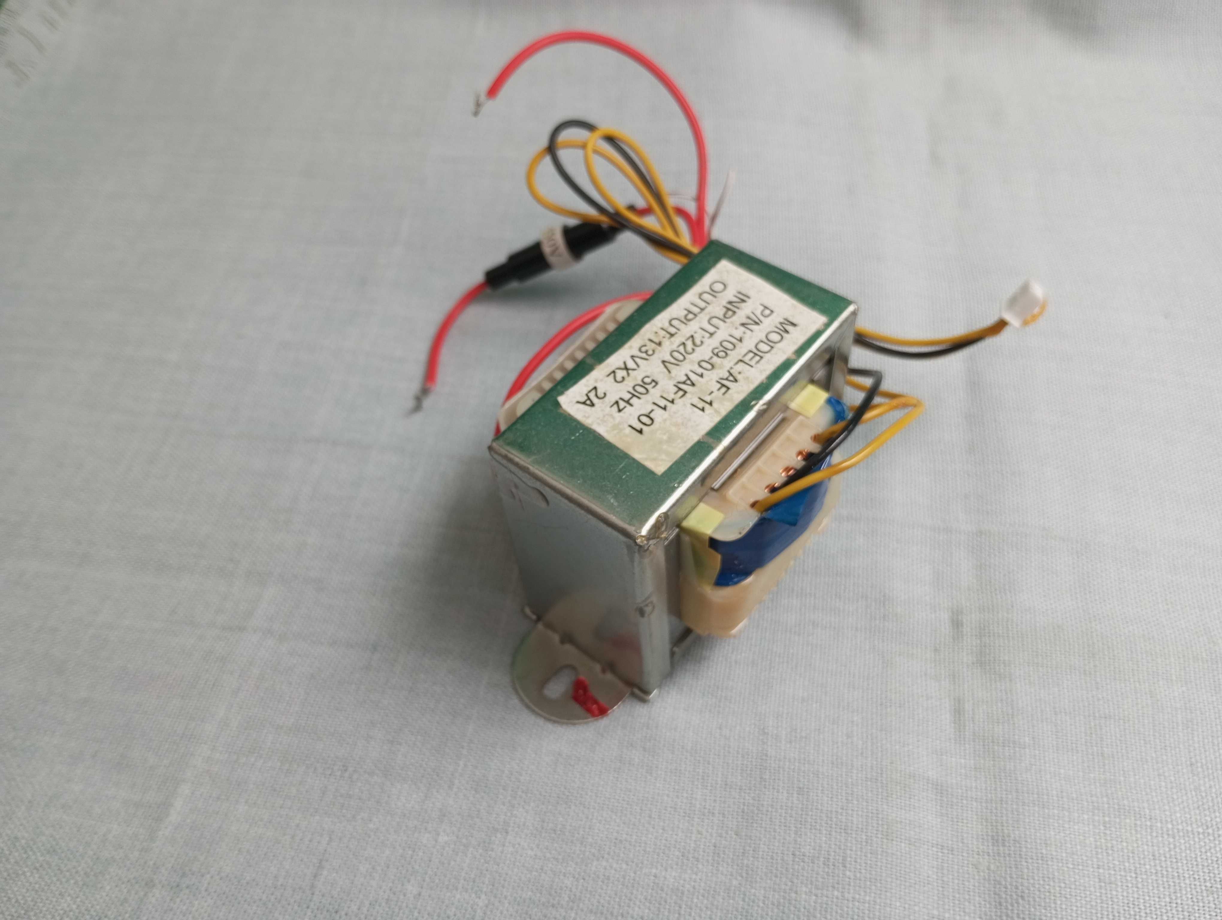 Трансформатор PXB-40C на 2 А колонок Sven Gemix BF-11 двуполярный