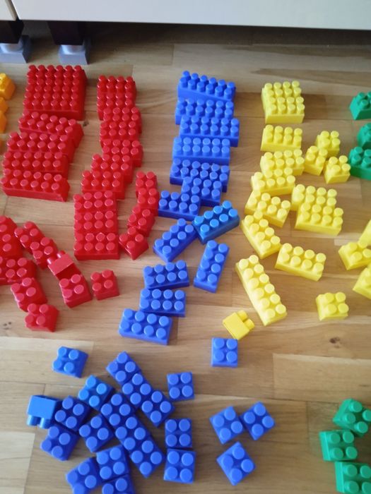 Дитячий конструктор