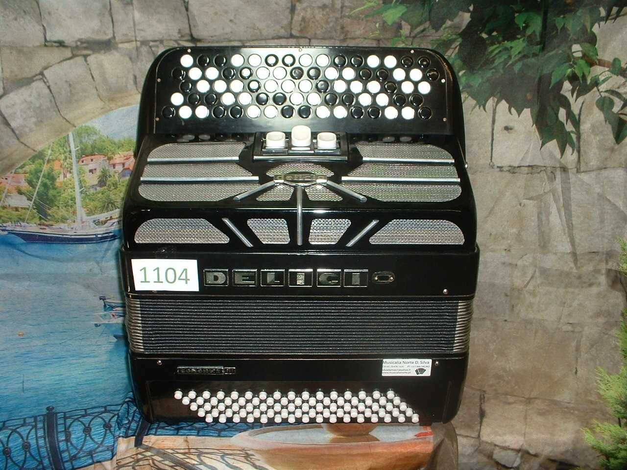 Acordeão Avenda R, .1104