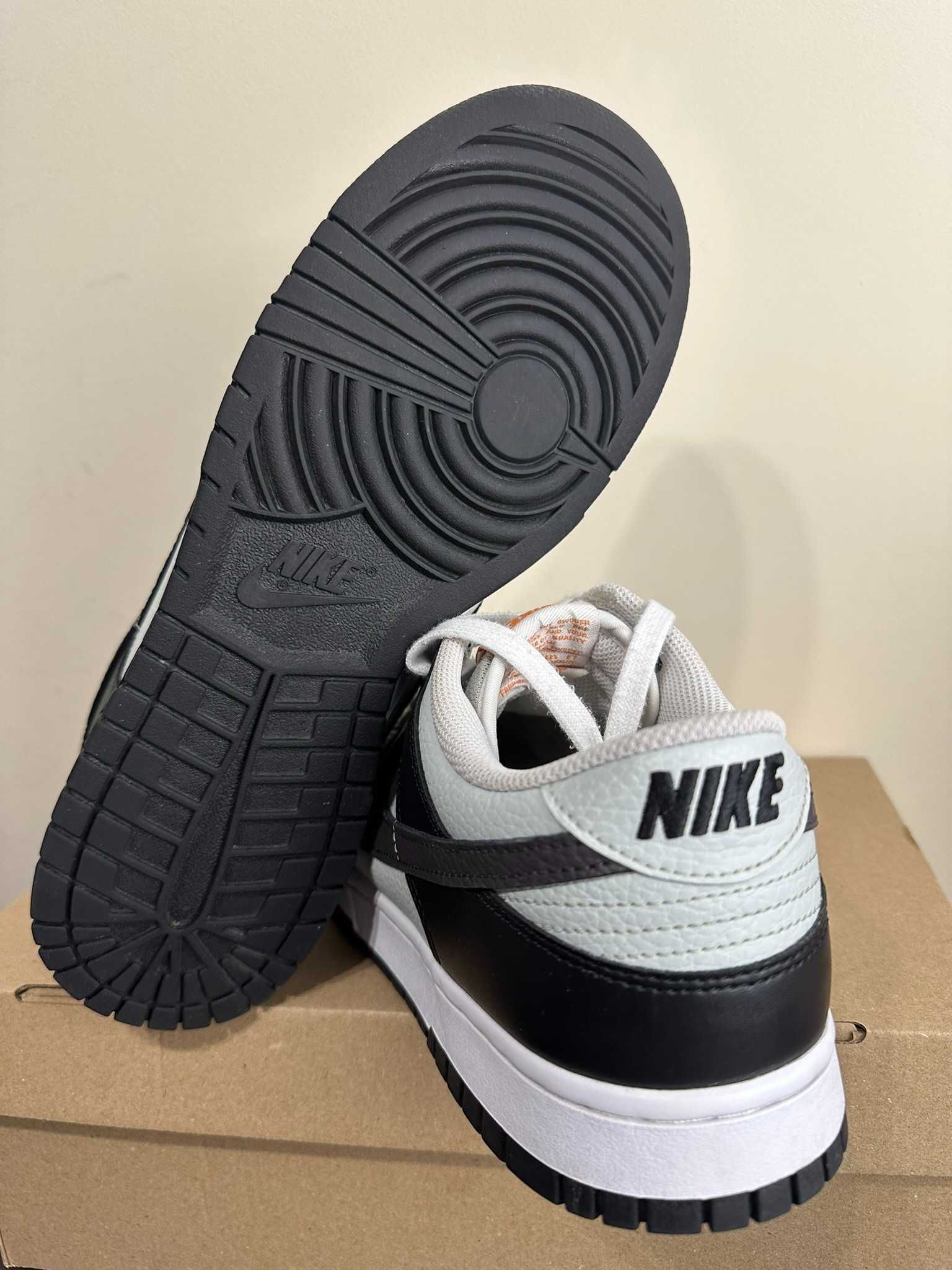 Buty/Sneakersy Nike Dunk Low FN7808