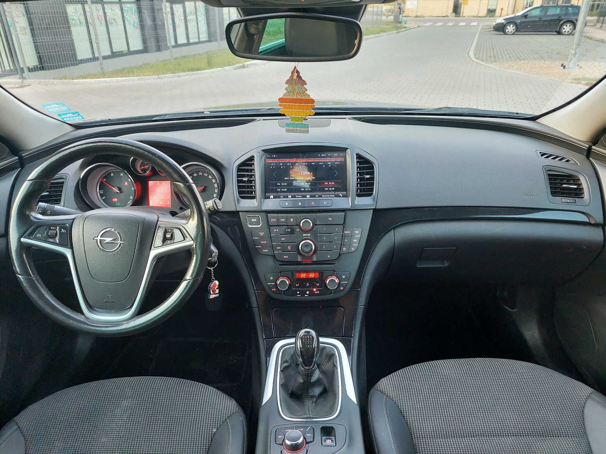 Opel Insignia kombi 2.0 CDTi 160KM Cosmo FV23%