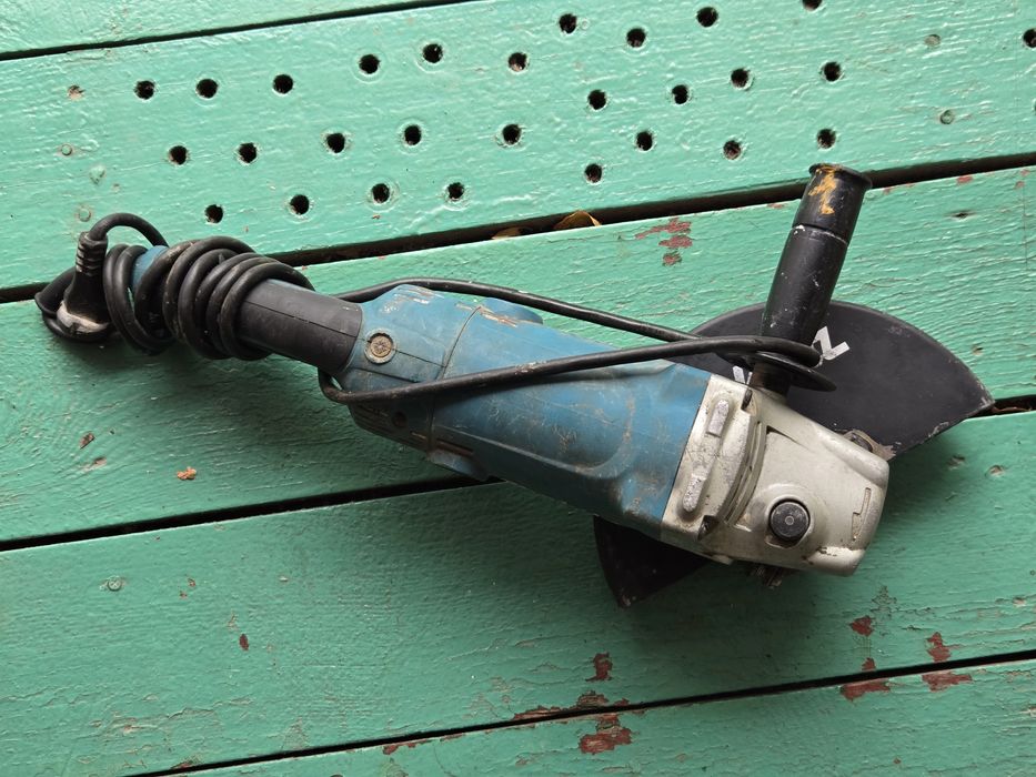Болгарка makita GA9050R под диск 230мм шліфмашина макита