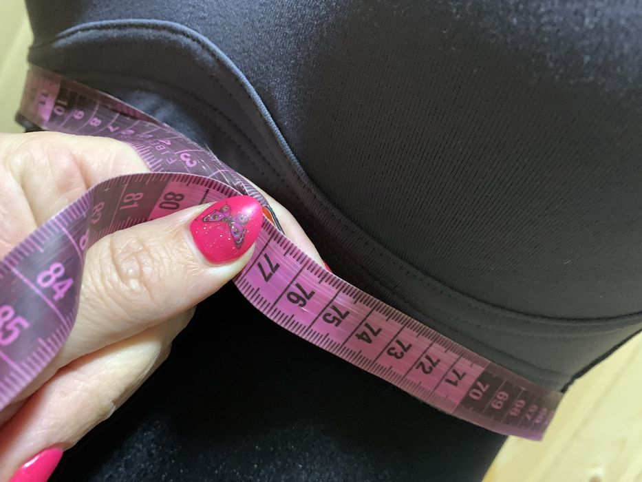 Топ, бюстгалтер, топік