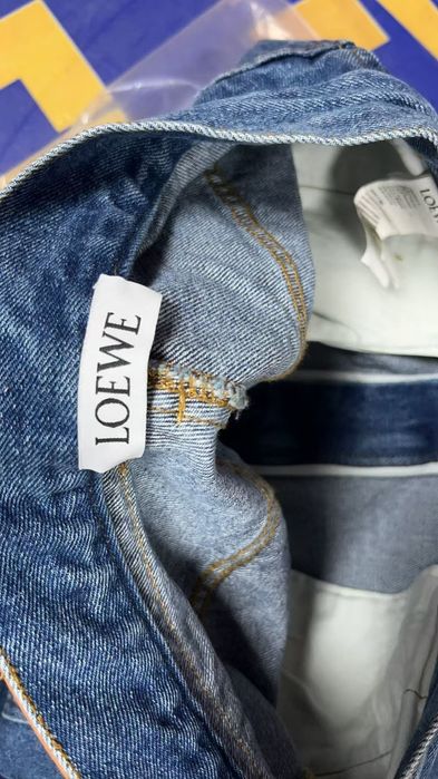 Loewe anagram jeans logo top!! r.M