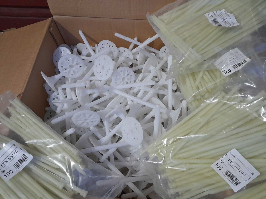 Kołki do styropianu z trzpieniem plastikowym TTX 18,5cm 400 sztuk