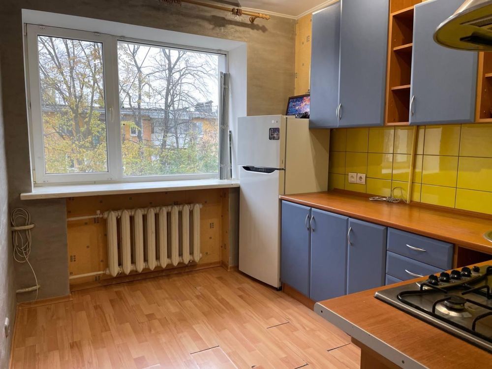 Продам однокомнатную квартиру в районе пр. Науки (Гагарина)