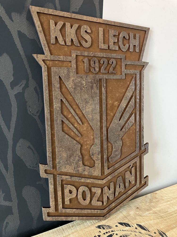 Herb „Lech Poznań” w drewnie