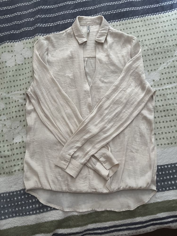 Блуза Stradivarius