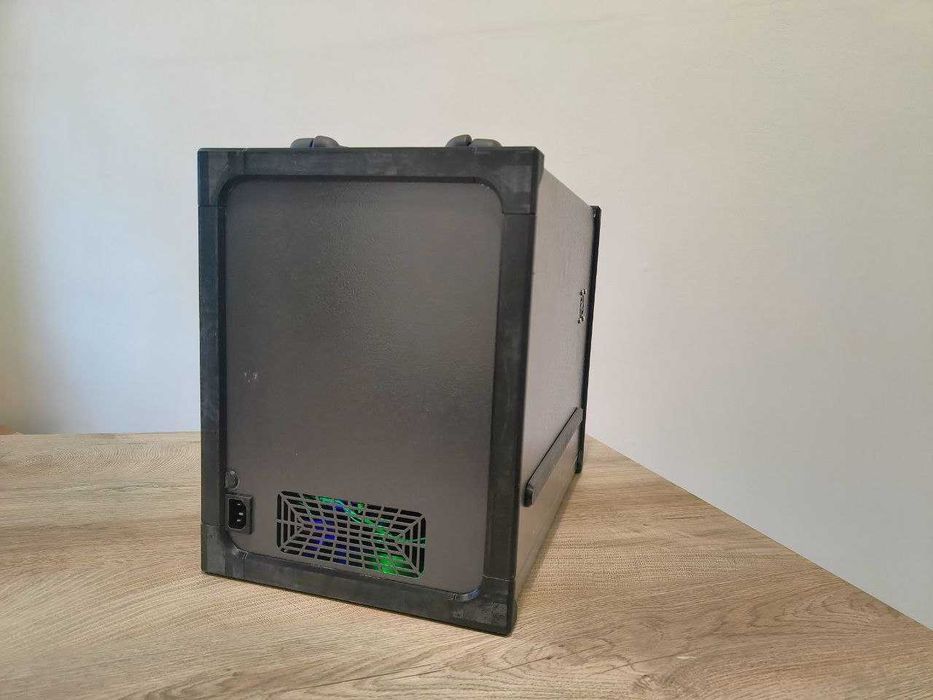 Зарядна станція(Ємкість 3,5 кВт)