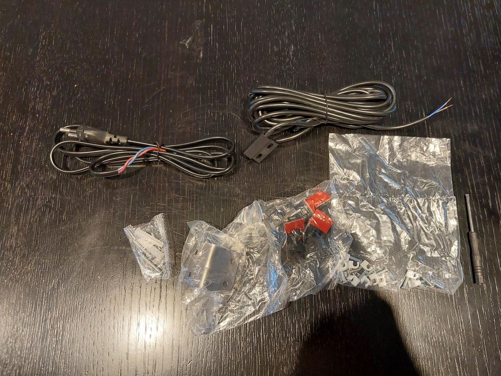 Otwieracz Do Bram Inteligenty Wi-FI GDC-100W
