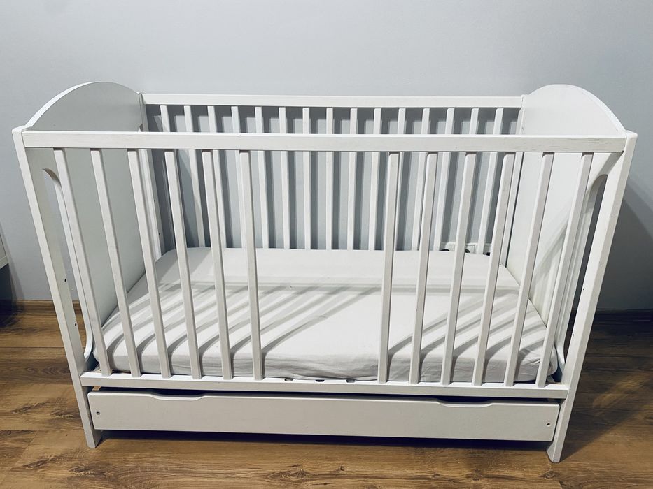 Łóżeczko dziecięce drewniane 120 x 60