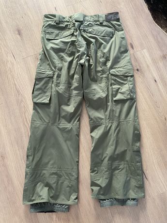 Spodnie snowboardowe BURTON rozmiar XL
