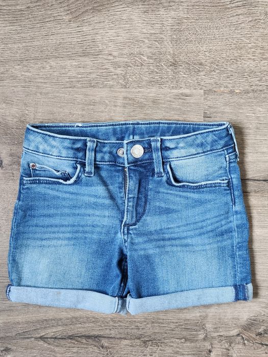 Шорты джинсовые для девочки шорти H&M 4-5 лет