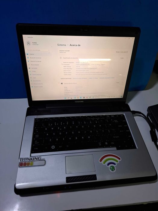 Toshiba A200 Windows 11 4gbram webcam intel RF181