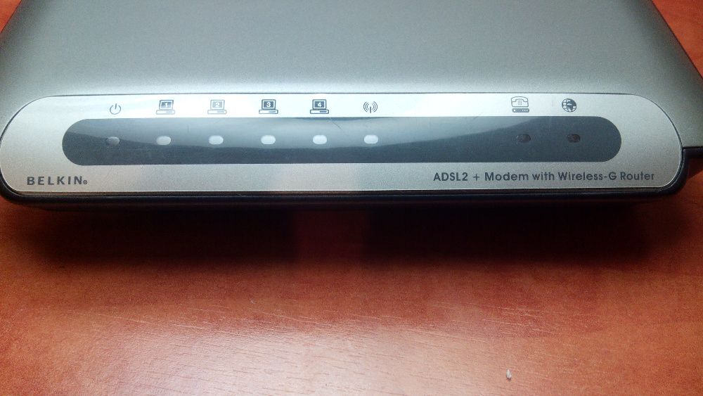 Router adls com WI-Fi Belkin F5D7632-4, em óptimo estado