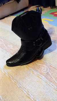 Botas de homem tipo cowboy