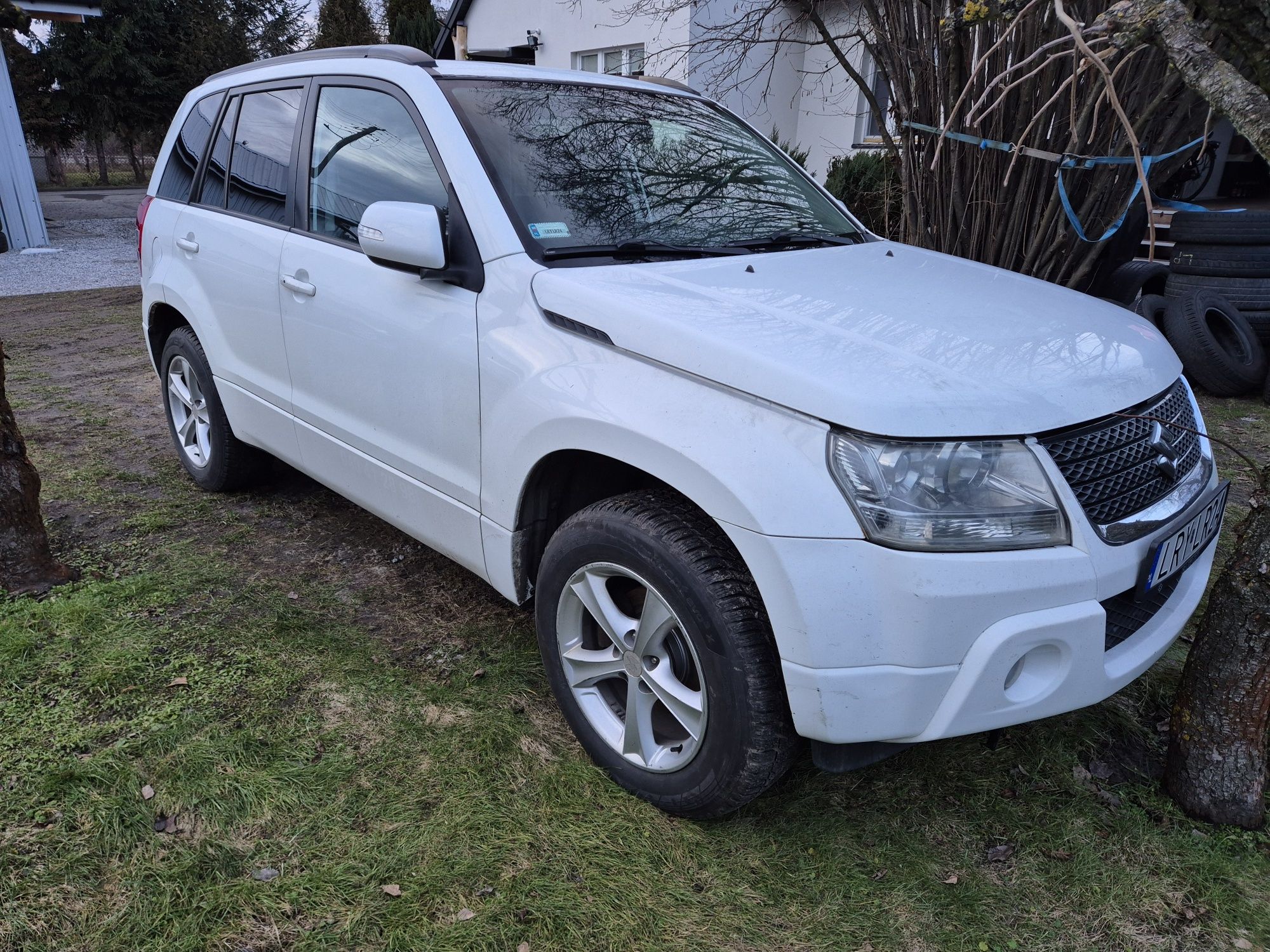 Suzuki Grand Vitara 1.9DDis , 2011r , 4x4 . Uszkodzony