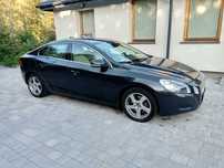 VOLVO S60 T5 benzyna krajowy serwis ASO niski przebieg