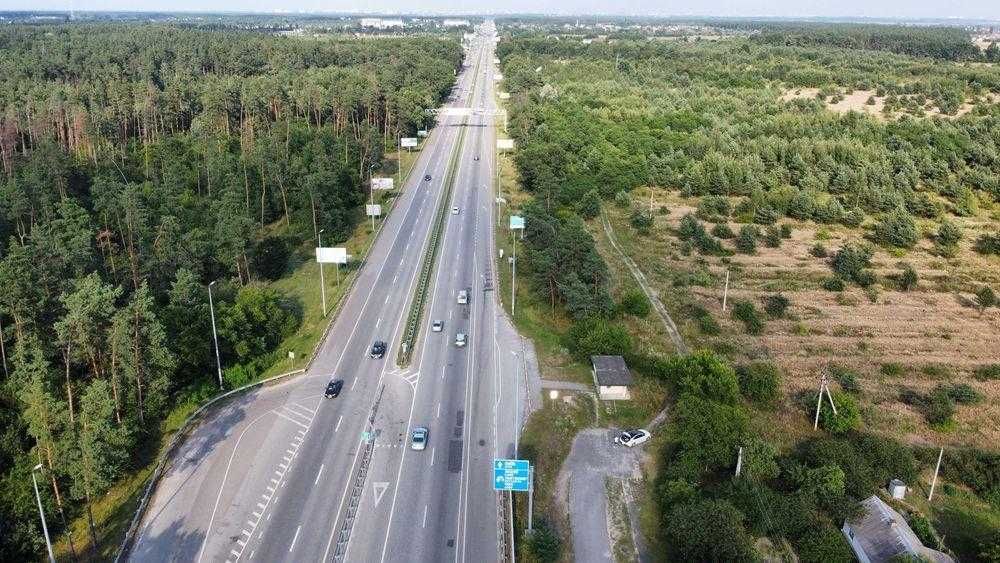 Продаж фасадної ділянки  Житомирська траса  Мрія - Мила