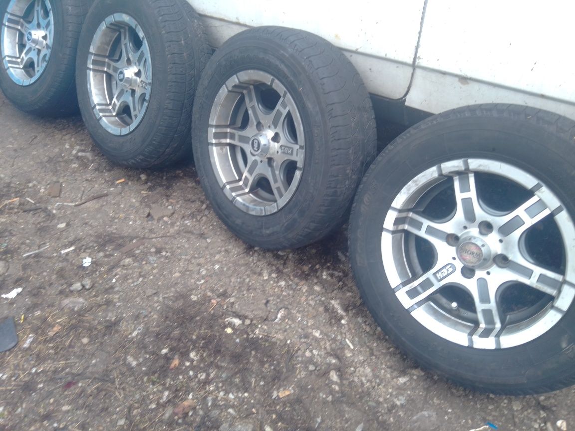 Продам титаны r13 в сборе