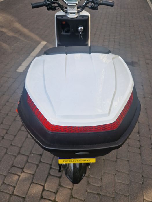 Оренда електроскутера