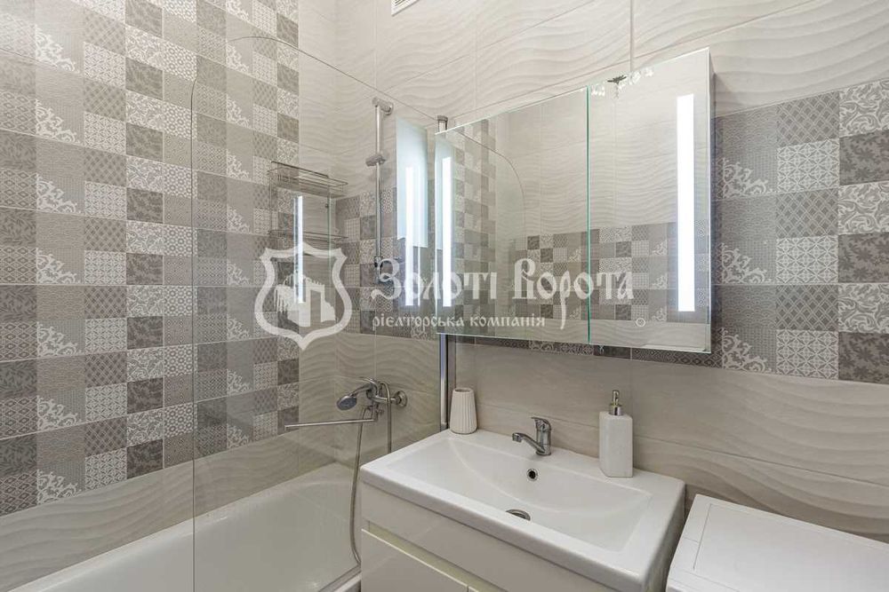 Квартира, 1к. Євроремонт. Ревуцького, 54б, Позняки, Дарницький район