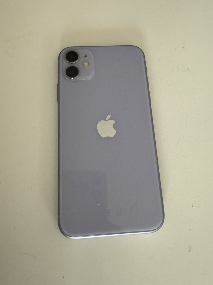 Sprzedam iphone 11 apple 64 gb