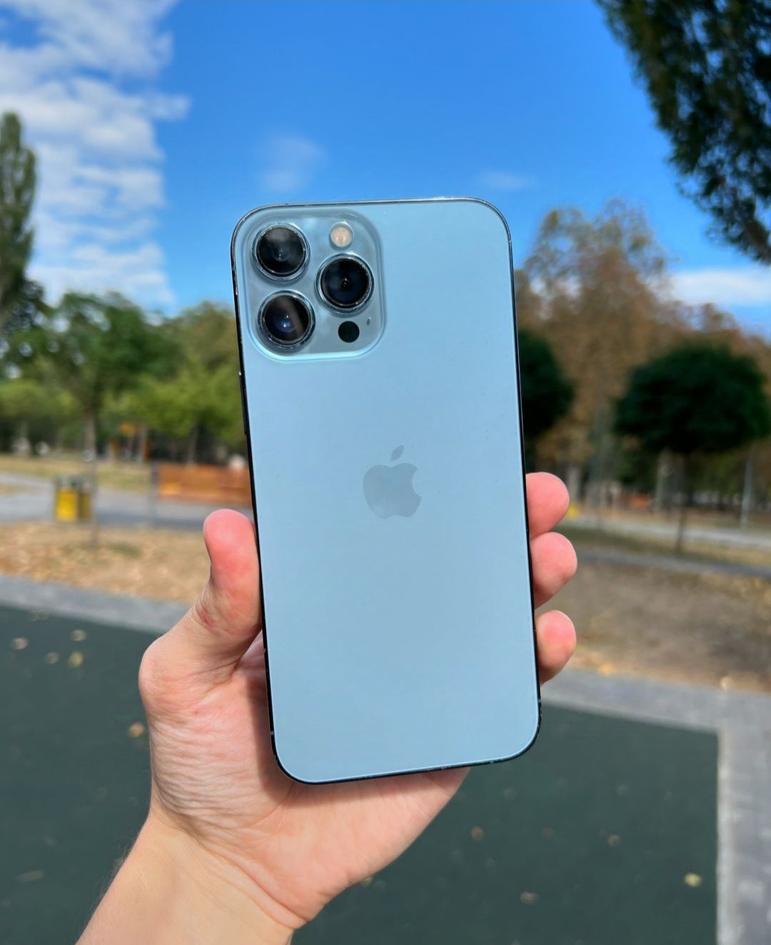 Продаю 13 Pro Max 128gb Sierra Blue

Neverlock.