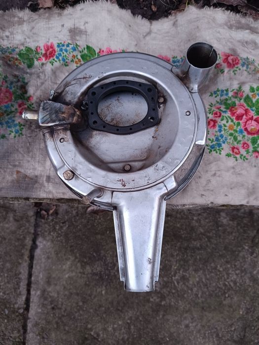 Корпус воздушного фильтра ВАЗ 2101