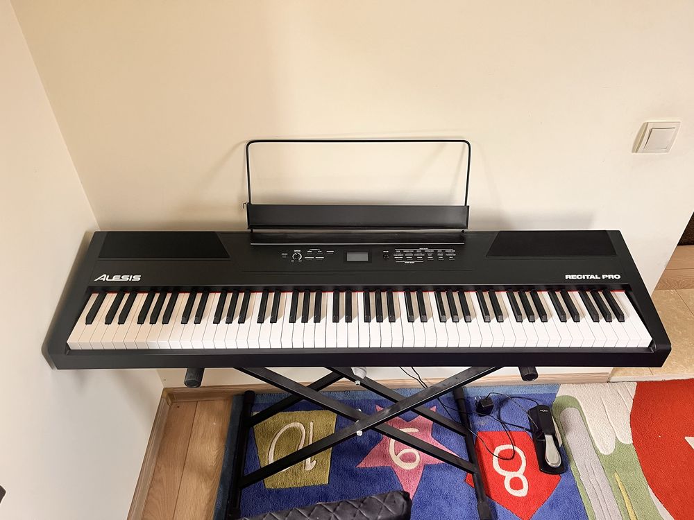 Цифрове піаніно Alesis Recital Pro