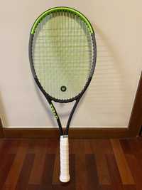 Vendo Raquete Ténis Wilson Blade 98 V7 305g. Bom estado