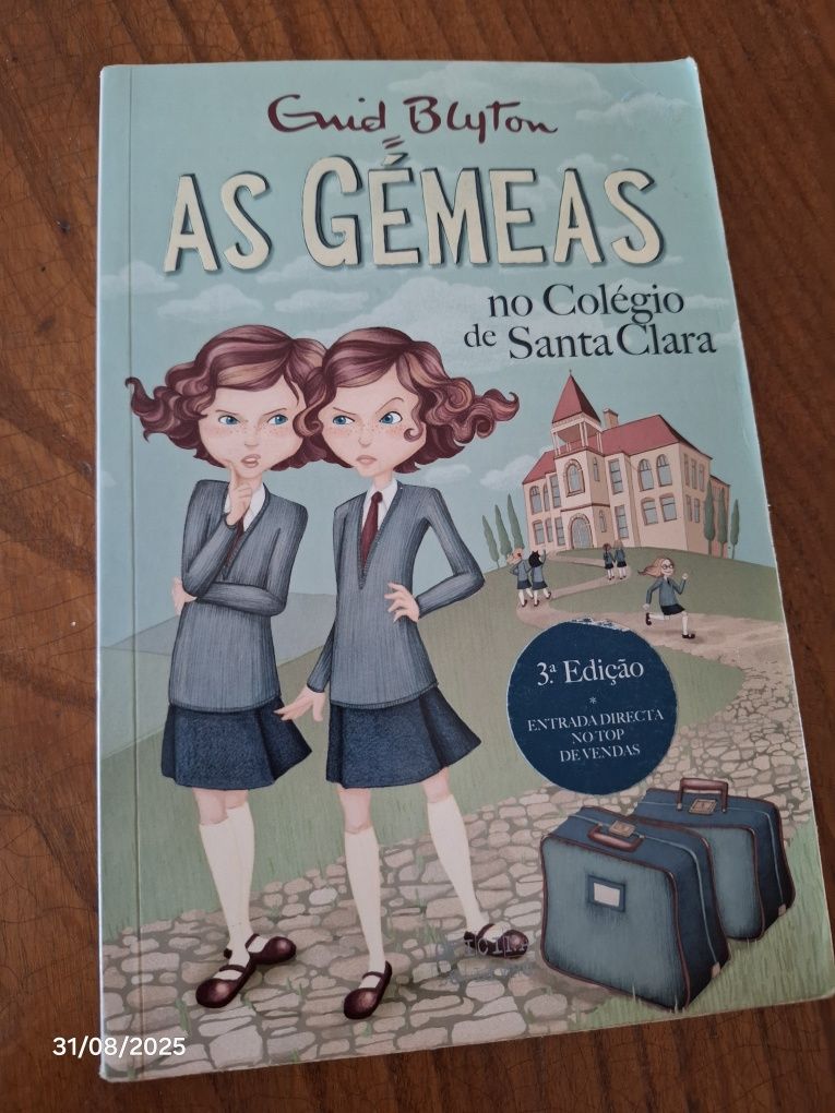 Livros juvenis 5 € cada