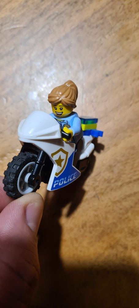 Lego motor Policja