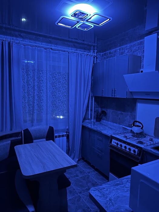 Оренда квартири подобово м. Лозова