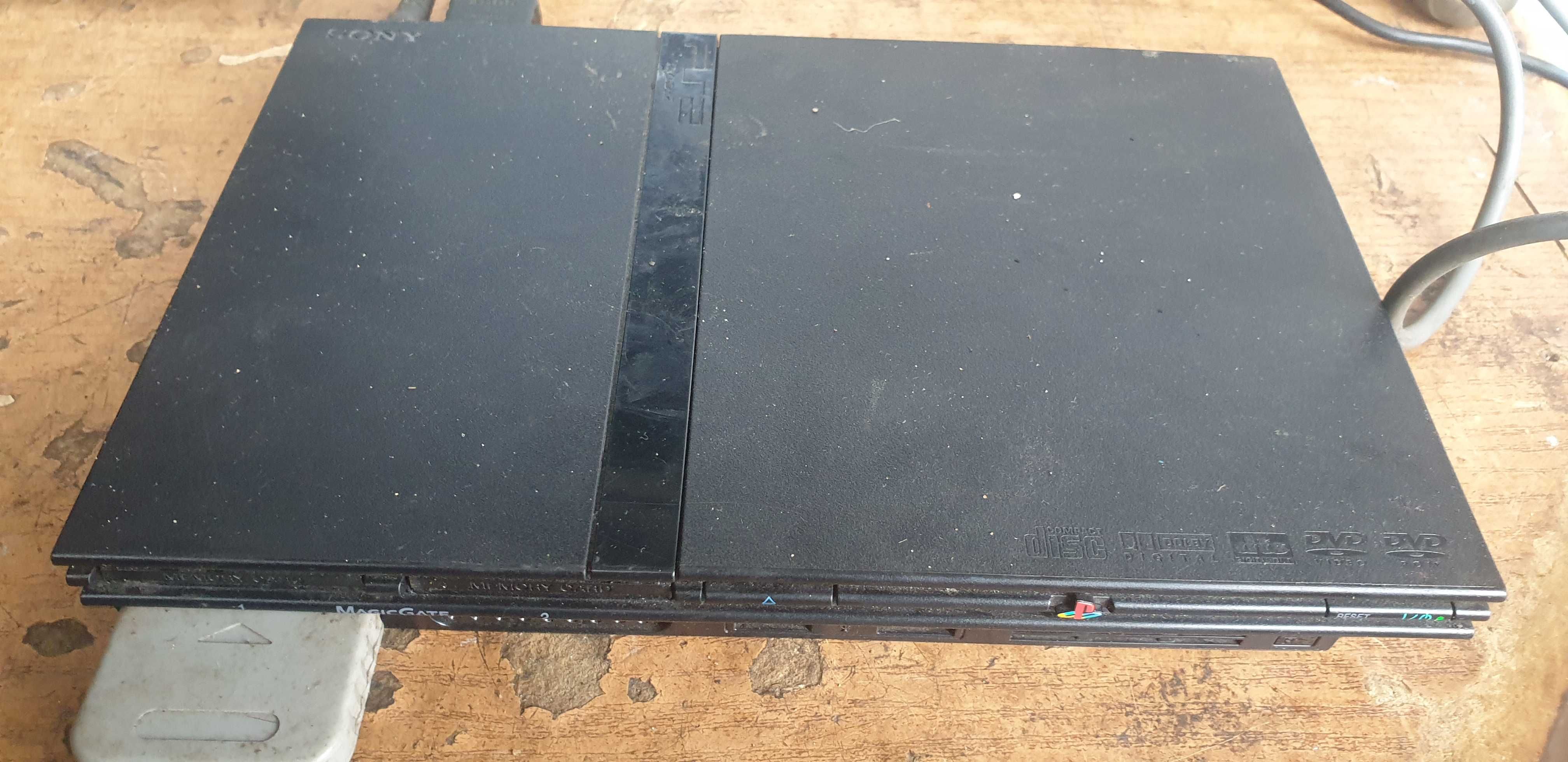 sony ps2 scph77004 +pad i zasilacz sprawna dziala laser