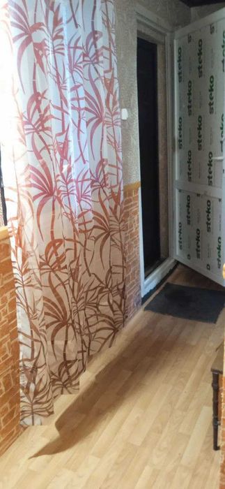 Здається Дім(дача) біля лісу та озера для житла і вдаленої роботи