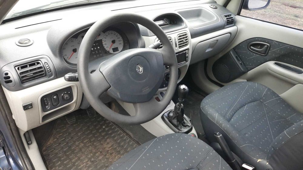 Renault Symbol 2003 р мотор 1.4 16 кл пробіг 144т