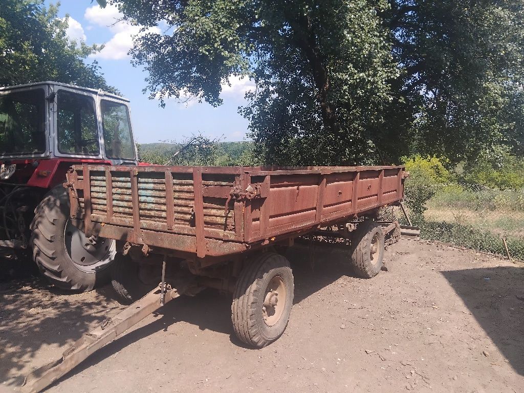 Продам прицеп 2птс4