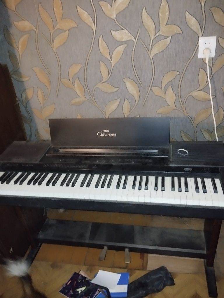 Pianino elektryczne używane