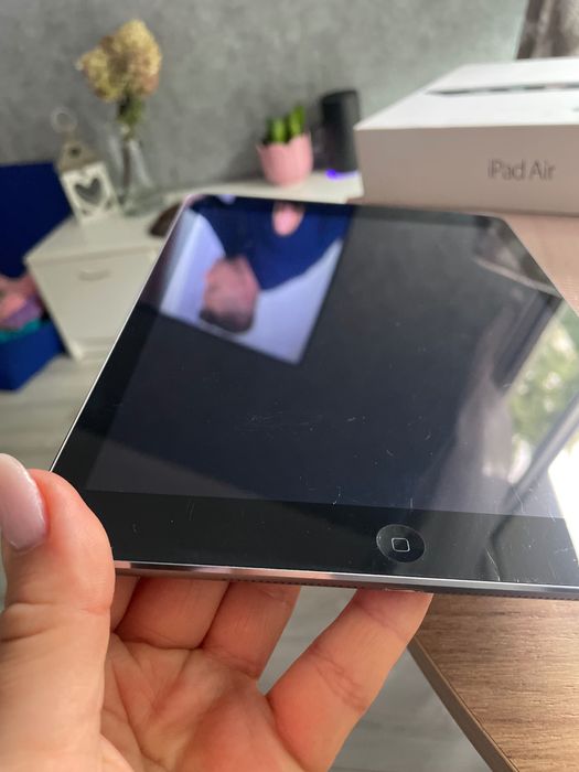iPad Air model A1475
