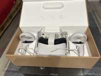 Oculus quest 2.