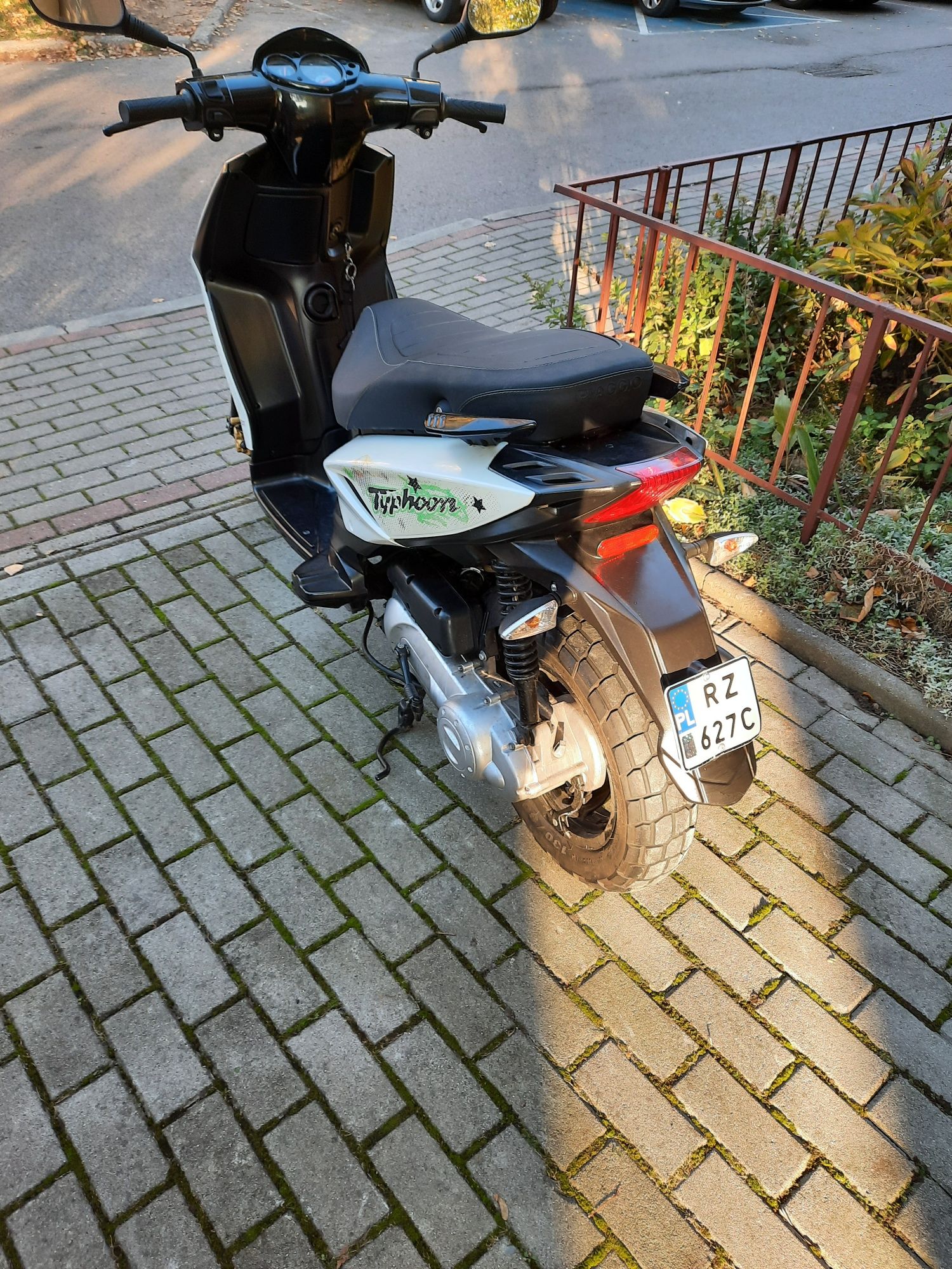 Skuter piaggio typhoon 50 2t