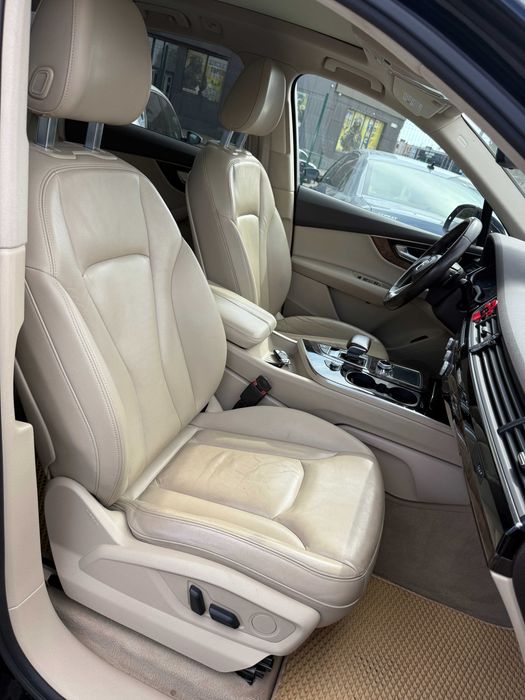 Продам Audi Q7 2017 рік можлива розстрочка,кредит!