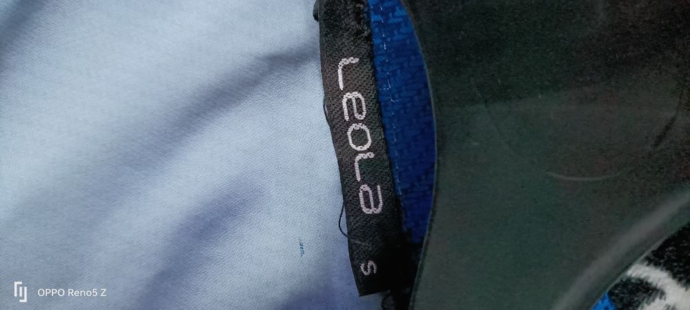 Koszula damska stan nowa bez metki rozmiar z metki S wypada większa ma