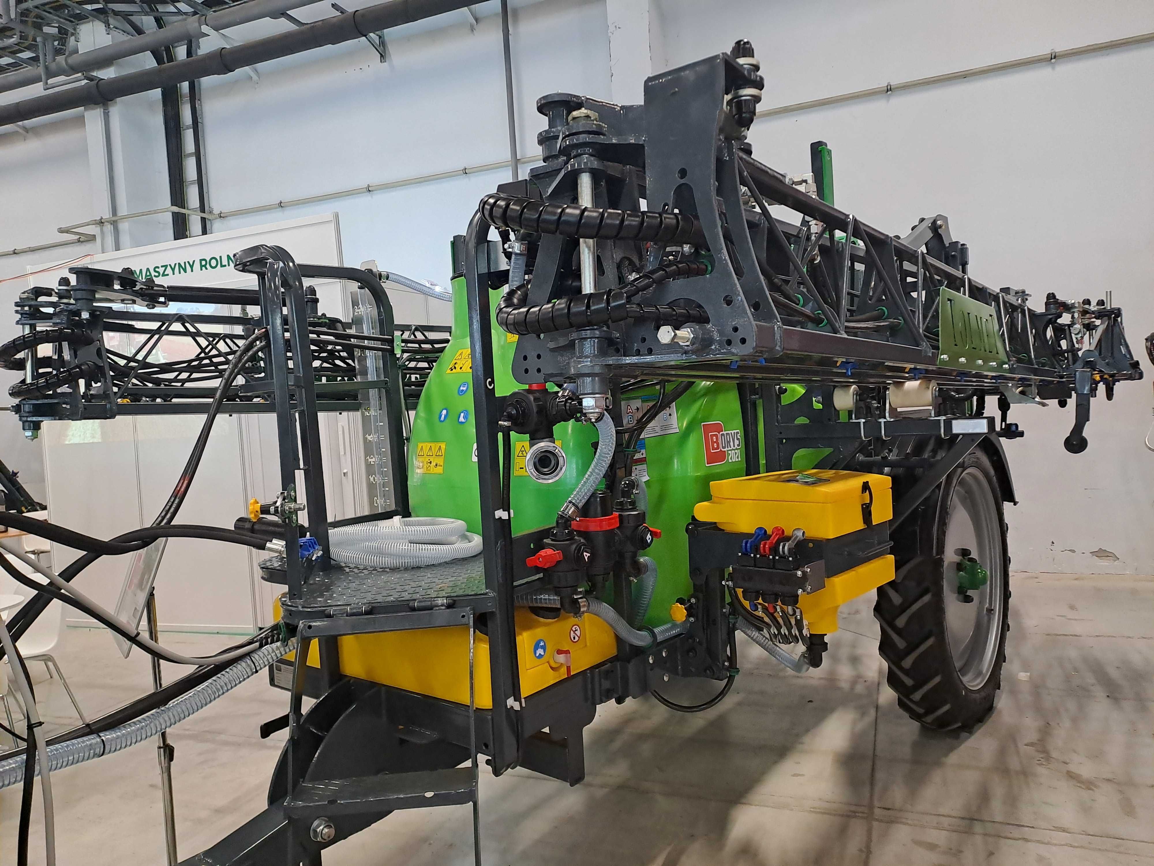 Opryskiwacz Borys hydrauliczna lanca Tolmet zaczepiany na kołach raty