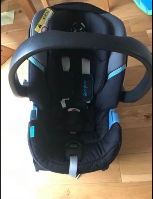 Fotelik niemowlęcy Cybex z bazą