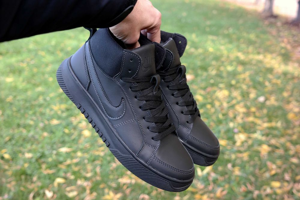 Чоловічі зимові черевики кросівки  Nike force натуральна шкіра ,теплі