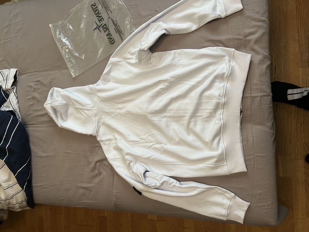 Зипка stone island